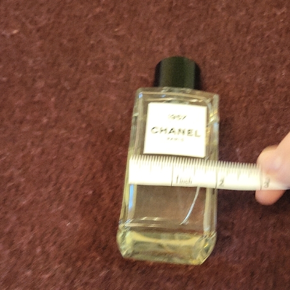 CHANEL 1957 Perfume with Black Cap - Picture 7 of 8